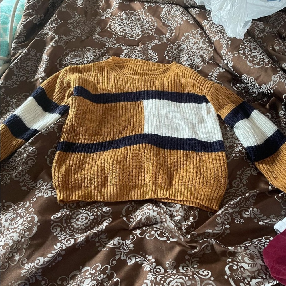 Yellow sweater